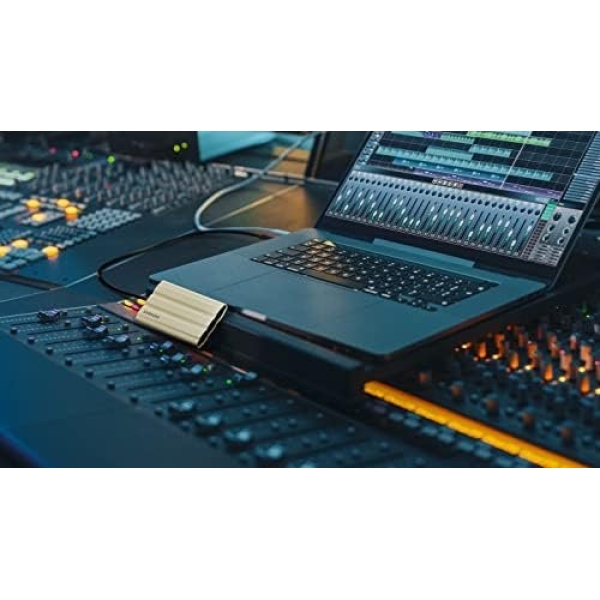 SAMSUNG T7 Shield 2TB, Portable SSD, up to 1050MB/s, USB 3.2 Gen2, Rugged, - Image 6